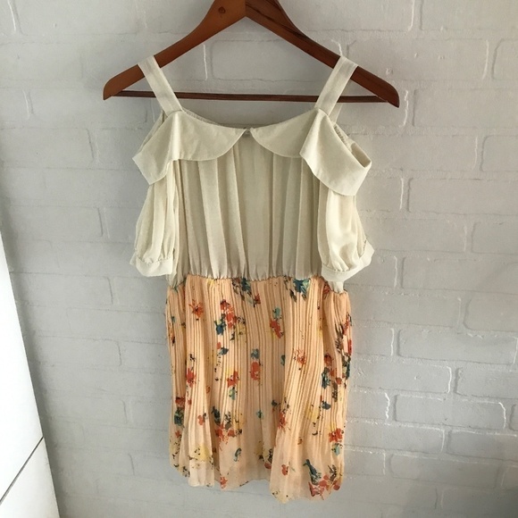 Vintage Mini Dress Retro Vibe Floral Flowy Chiffon Pearl Fairy Coquette M - Picture 6 of 6